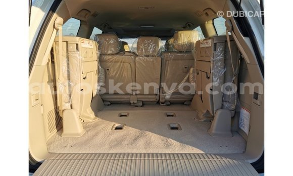Buy Import Toyota Land Cruiser White Car in Import - Dubai in Central Kenya Buy Import Toyota Land Cruiser White Car in Import - Dubai in Central Kenya