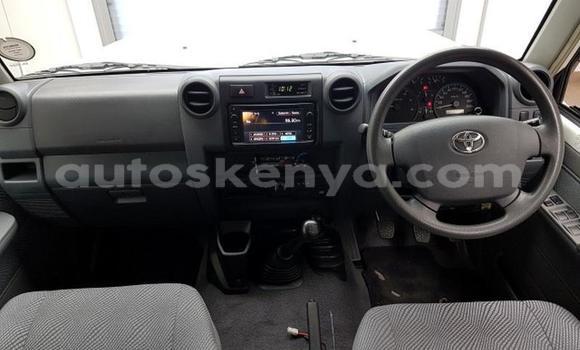 Buy Used Land Rover Range Rover Silver Car in Bomet in Rift Valley Buy Used Land Rover Range Rover Silver Car in Bomet in Rift Valley