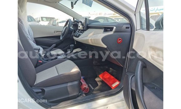 Nunua Imported Toyota Corolla Nyeupe Gari ndani ya Import - Dubai nchini Kati Kenya Nunua Imported Toyota Corolla Nyeupe Gari ndani ya Import - Dubai nchini Kati Kenya