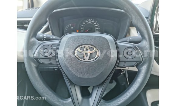 Nunua Imported Toyota Corolla Nyeupe Gari ndani ya Import - Dubai nchini Kati Kenya Nunua Imported Toyota Corolla Nyeupe Gari ndani ya Import - Dubai nchini Kati Kenya