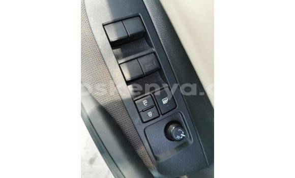 Nunua Imported Toyota Corolla Nyeupe Gari ndani ya Import - Dubai nchini Kati Kenya Nunua Imported Toyota Corolla Nyeupe Gari ndani ya Import - Dubai nchini Kati Kenya