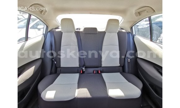 Nunua Imported Toyota Corolla Nyeupe Gari ndani ya Import - Dubai nchini Kati Kenya Nunua Imported Toyota Corolla Nyeupe Gari ndani ya Import - Dubai nchini Kati Kenya