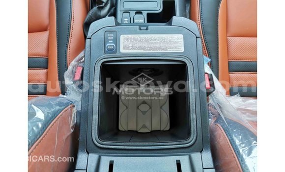 Buy Import Toyota Prado Black Car in Import - Dubai in Central Kenya Buy Import Toyota Prado Black Car in Import - Dubai in Central Kenya
