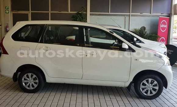 Buy Used Toyota Avanza White Car in Busia in West Kenya Buy Used Toyota Avanza White Car in Busia in West Kenya