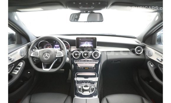 Imported Mercedes‒Benz 1117 Black Netiree iti Import - Dubai keessatti Central Kenya keessatti Imported Mercedes‒Benz 1117 Black Netiree iti Import - Dubai keessatti Central Kenya keessatti