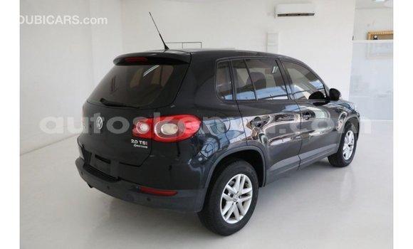 Nunua Imported Volkswagen Tiguan Nyeusi Gari ndani ya Import - Dubai nchini Kati Kenya Nunua Imported Volkswagen Tiguan Nyeusi Gari ndani ya Import - Dubai nchini Kati Kenya
