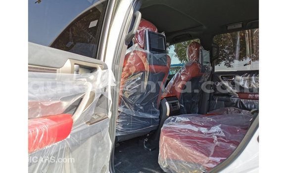 Nunua Imported Lexus GX Nyeupe Gari ndani ya Import - Dubai nchini Kati Kenya Nunua Imported Lexus GX Nyeupe Gari ndani ya Import - Dubai nchini Kati Kenya