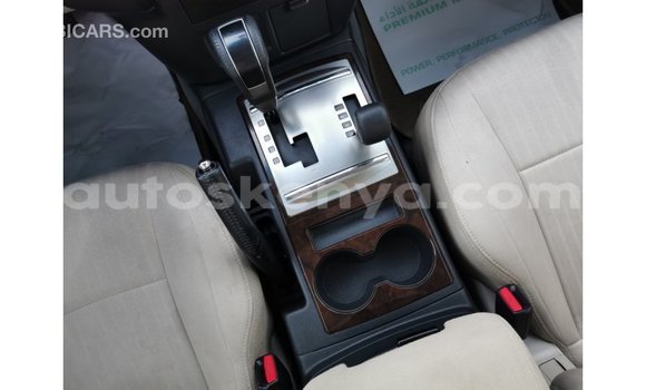 Imported Mitsubishi Pajero Black Makiinaa iti Import - Dubai keessatti Central Kenya keessatti Imported Mitsubishi Pajero Black Makiinaa iti Import - Dubai keessatti Central Kenya keessatti