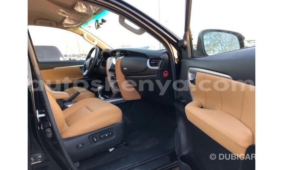 Nunua Imported Toyota Fortuner Nyeusi Gari ndani ya Import - Dubai nchini Kati Kenya Nunua Imported Toyota Fortuner Nyeusi Gari ndani ya Import - Dubai nchini Kati Kenya