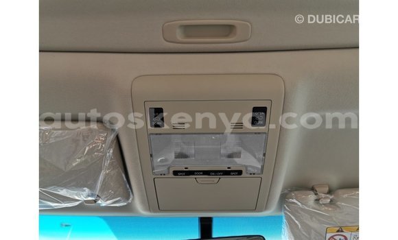 Imported Toyota Land Cruiser White Makiinaa iti Import - Dubai keessatti Central Kenya keessatti Imported Toyota Land Cruiser White Makiinaa iti Import - Dubai keessatti Central Kenya keessatti