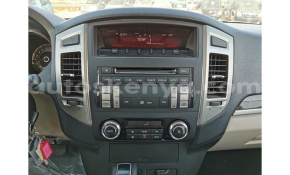 Nunua Imported Mitsubishi Pajero Nyingine Gari ndani ya Import - Dubai nchini Kati Kenya Nunua Imported Mitsubishi Pajero Nyingine Gari ndani ya Import - Dubai nchini Kati Kenya