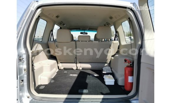 Nunua Imported Mitsubishi Pajero Nyingine Gari ndani ya Import - Dubai nchini Kati Kenya Nunua Imported Mitsubishi Pajero Nyingine Gari ndani ya Import - Dubai nchini Kati Kenya