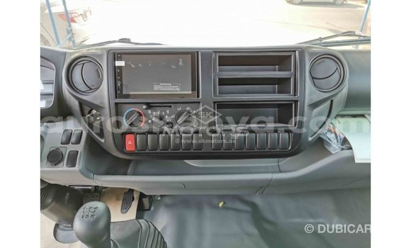 Imported Hino 300 Series White Netiree iti Import - Dubai keessatti Central Kenya keessatti Imported Hino 300 Series White Netiree iti Import - Dubai keessatti Central Kenya keessatti