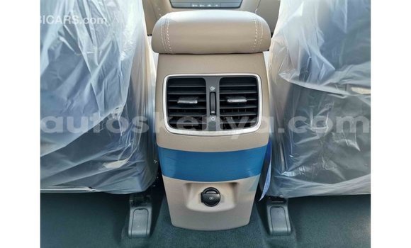 Imported Hyundai Tucson White Makiinaa iti Import - Dubai keessatti Central Kenya keessatti Imported Hyundai Tucson White Makiinaa iti Import - Dubai keessatti Central Kenya keessatti