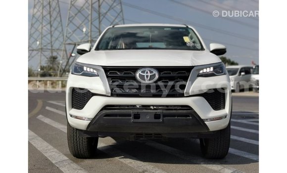 Buy Import Toyota Fortuner White Car in Import - Dubai in Central Kenya Buy Import Toyota Fortuner White Car in Import - Dubai in Central Kenya
