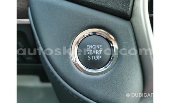 Nunua Imported Toyota Land Cruiser Nyeusi Gari ndani ya Import - Dubai nchini Kati Kenya Nunua Imported Toyota Land Cruiser Nyeusi Gari ndani ya Import - Dubai nchini Kati Kenya