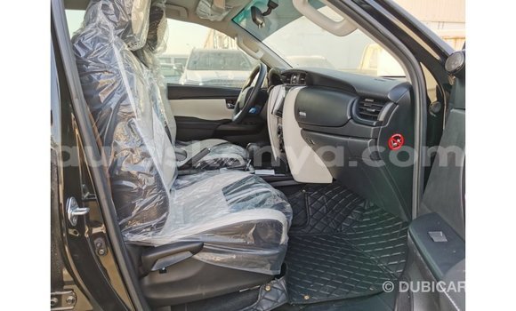 Buy Import Toyota Fortuner Black Car in Import - Dubai in Central Kenya Buy Import Toyota Fortuner Black Car in Import - Dubai in Central Kenya