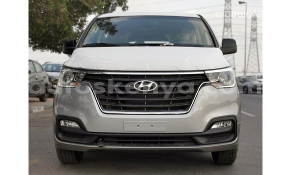 Buy Import Hyundai Chorus Other Truck in Import - Dubai in Central Kenya Buy Import Hyundai Chorus Other Truck in Import - Dubai in Central Kenya