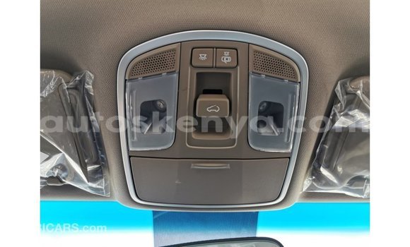 Imported Hyundai Tucson White Makiinaa iti Import - Dubai keessatti Central Kenya keessatti Imported Hyundai Tucson White Makiinaa iti Import - Dubai keessatti Central Kenya keessatti