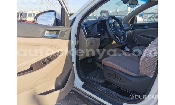 Buy Import Hyundai Tucson White Car in Import - Dubai in Central Kenya Buy Import Hyundai Tucson White Car in Import - Dubai in Central Kenya