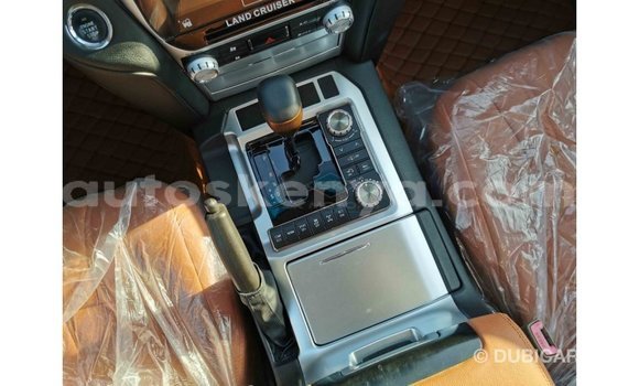 Nunua Imported Toyota Land Cruiser Nyingine Gari ndani ya Import - Dubai nchini Kati Kenya Nunua Imported Toyota Land Cruiser Nyingine Gari ndani ya Import - Dubai nchini Kati Kenya