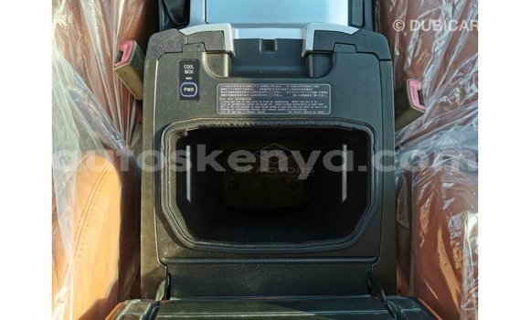 Nunua Imported Toyota Land Cruiser Nyingine Gari ndani ya Import - Dubai nchini Kati Kenya Nunua Imported Toyota Land Cruiser Nyingine Gari ndani ya Import - Dubai nchini Kati Kenya