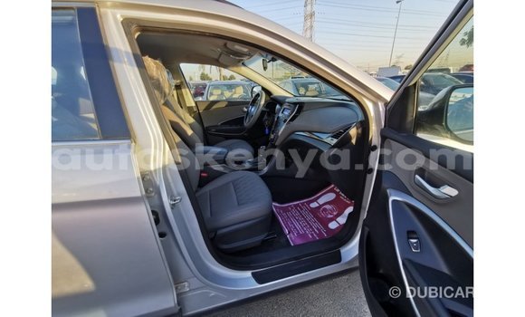 Nunua Imported Hyundai Santa Fe Nyingine Gari ndani ya Import - Dubai nchini Kati Kenya Nunua Imported Hyundai Santa Fe Nyingine Gari ndani ya Import - Dubai nchini Kati Kenya