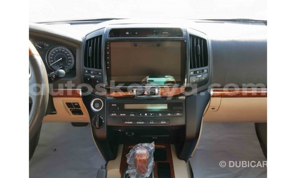 Imported Toyota Land Cruiser Other Makiinaa iti Import - Dubai keessatti Central Kenya keessatti Imported Toyota Land Cruiser Other Makiinaa iti Import - Dubai keessatti Central Kenya keessatti
