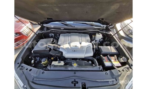 Buy Import Toyota Land Cruiser Black Car in Import - Dubai in Central Kenya Buy Import Toyota Land Cruiser Black Car in Import - Dubai in Central Kenya