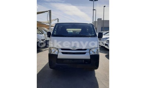 Buy Import Toyota Hiace White Car in Import - Dubai in Central Kenya Buy Import Toyota Hiace White Car in Import - Dubai in Central Kenya