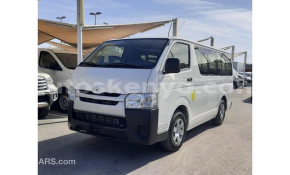 Buy Import Toyota Hiace White Car in Import - Dubai in Central Kenya Buy Import Toyota Hiace White Car in Import - Dubai in Central Kenya
