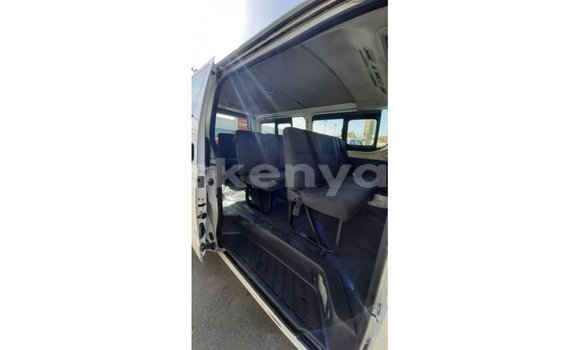 Buy Import Toyota Hiace White Car in Import - Dubai in Central Kenya Buy Import Toyota Hiace White Car in Import - Dubai in Central Kenya