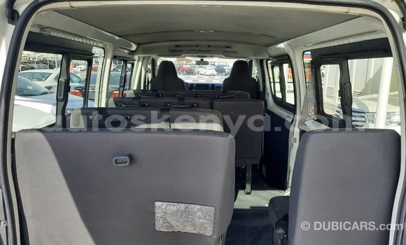 Buy Import Toyota Hiace White Car in Import - Dubai in Central Kenya Buy Import Toyota Hiace White Car in Import - Dubai in Central Kenya