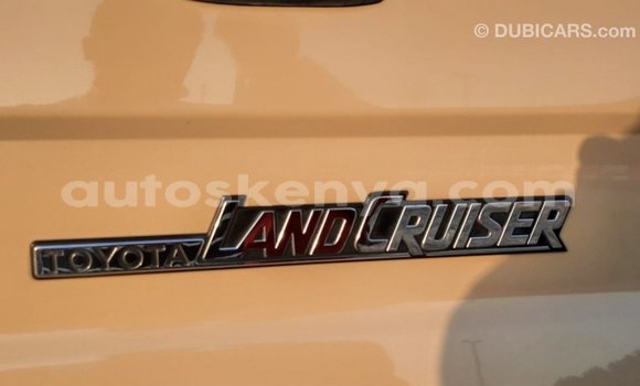 Buy Import Toyota Land Cruiser Brown Car in Import - Dubai in Central Kenya Buy Import Toyota Land Cruiser Brown Car in Import - Dubai in Central Kenya