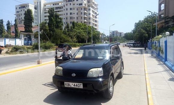 Nunua Ilio tumika Nissan X–Trail Nyeusi Gari ndani ya Mombasa nchini Kenya ya Pwani Nunua Ilio tumika Nissan X–Trail Nyeusi Gari ndani ya Mombasa nchini Kenya ya Pwani