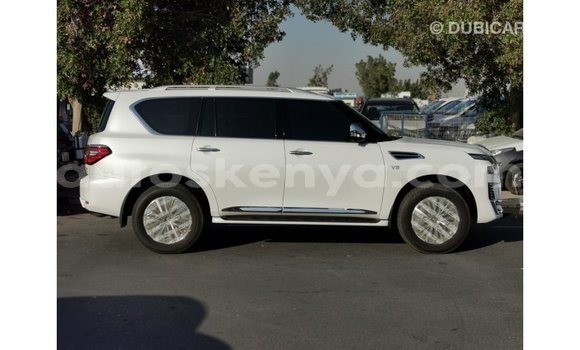 Imported Nissan Patrol White Makiinaa iti Import - Dubai keessatti Central Kenya keessatti Imported Nissan Patrol White Makiinaa iti Import - Dubai keessatti Central Kenya keessatti
