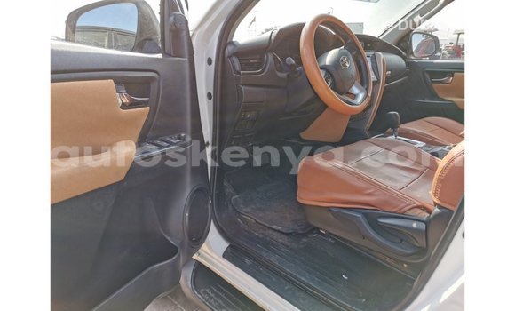 Buy Import Toyota Fortuner White Car in Import - Dubai in Central Kenya Buy Import Toyota Fortuner White Car in Import - Dubai in Central Kenya