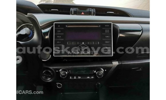 Nunua Imported Toyota Hilux Nyeupe Gari ndani ya Import - Dubai nchini Kati Kenya Nunua Imported Toyota Hilux Nyeupe Gari ndani ya Import - Dubai nchini Kati Kenya