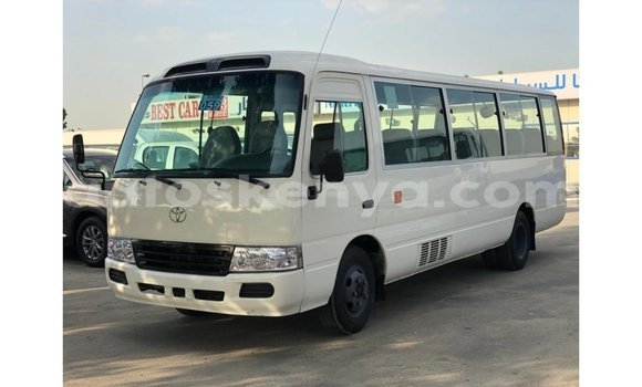 Nunua Imported Toyota Coaster Nyeupe Gari ndani ya Import - Dubai nchini Kati Kenya Nunua Imported Toyota Coaster Nyeupe Gari ndani ya Import - Dubai nchini Kati Kenya