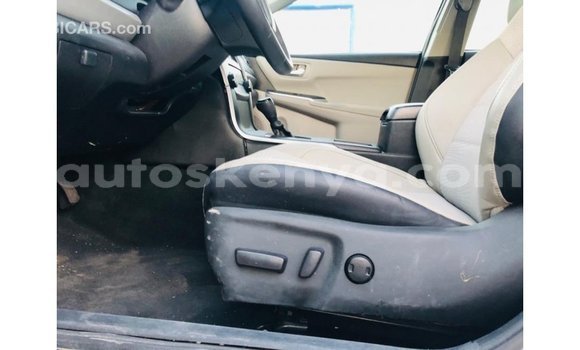 Imported Toyota Camry White Makiinaa iti Import - Dubai keessatti Central Kenya keessatti Imported Toyota Camry White Makiinaa iti Import - Dubai keessatti Central Kenya keessatti