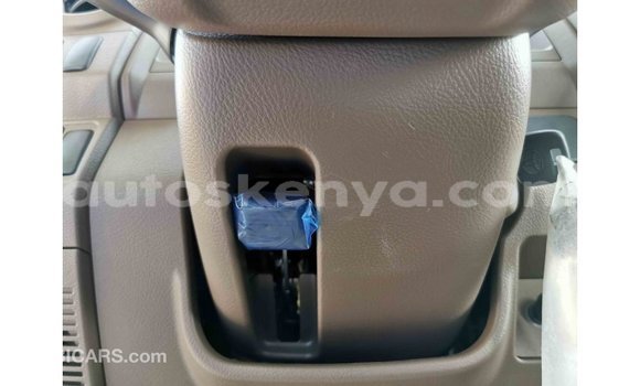 Buy Import Toyota Land Cruiser White Car in Import - Dubai in Central Kenya Buy Import Toyota Land Cruiser White Car in Import - Dubai in Central Kenya