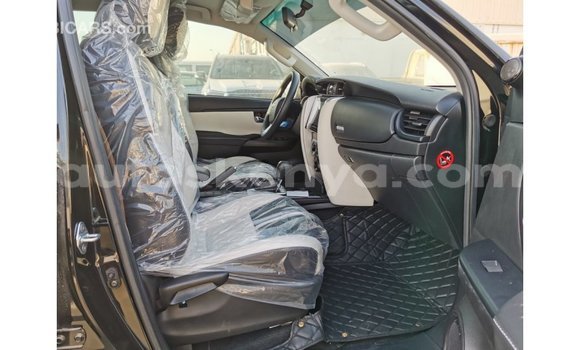 Buy Import Toyota Fortuner Black Car in Import - Dubai in Central Kenya Buy Import Toyota Fortuner Black Car in Import - Dubai in Central Kenya