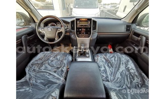 Imported Toyota Land Cruiser Red Makiinaa iti Import - Dubai keessatti Central Kenya keessatti Imported Toyota Land Cruiser Red Makiinaa iti Import - Dubai keessatti Central Kenya keessatti