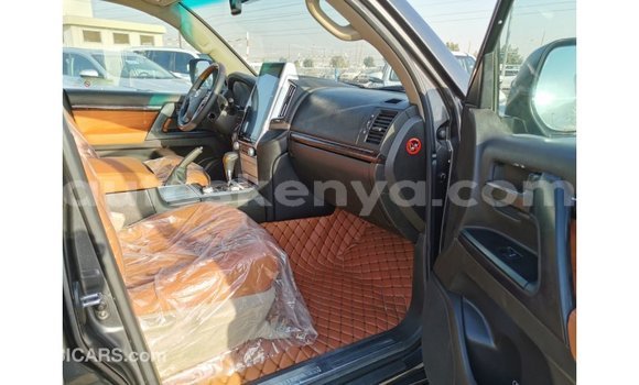 Buy Import Toyota Land Cruiser Other Car in Import - Dubai in Central Kenya Buy Import Toyota Land Cruiser Other Car in Import - Dubai in Central Kenya
