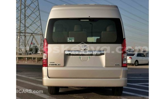 Nunua Imported Toyota Hiace Nyingine Gari ndani ya Import - Dubai nchini Kati Kenya Nunua Imported Toyota Hiace Nyingine Gari ndani ya Import - Dubai nchini Kati Kenya