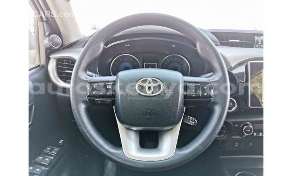 Buy Import Toyota Hilux White Car in Import - Dubai in Central Kenya Buy Import Toyota Hilux White Car in Import - Dubai in Central Kenya