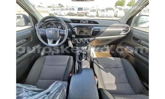 Buy Import Toyota Hilux Other Car in Import - Dubai in Central Kenya Buy Import Toyota Hilux Other Car in Import - Dubai in Central Kenya