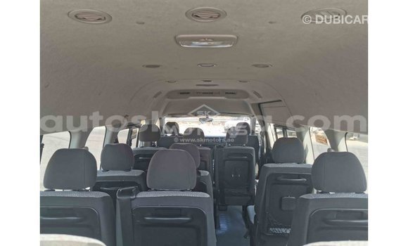 Buy Import Toyota Hiace White Car in Import - Dubai in Central Kenya Buy Import Toyota Hiace White Car in Import - Dubai in Central Kenya