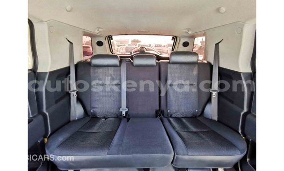 Imported Toyota FJ Cruiser Beige Makiinaa iti Import - Dubai keessatti Central Kenya keessatti Imported Toyota FJ Cruiser Beige Makiinaa iti Import - Dubai keessatti Central Kenya keessatti