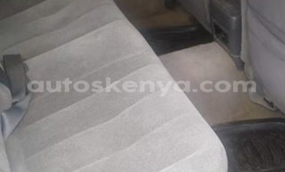 Nunua Ilio tumika Toyota Ractis Fedha Gari ndani ya Nairobi nchini Nairobi Nunua Ilio tumika Toyota Ractis Fedha Gari ndani ya Nairobi nchini Nairobi